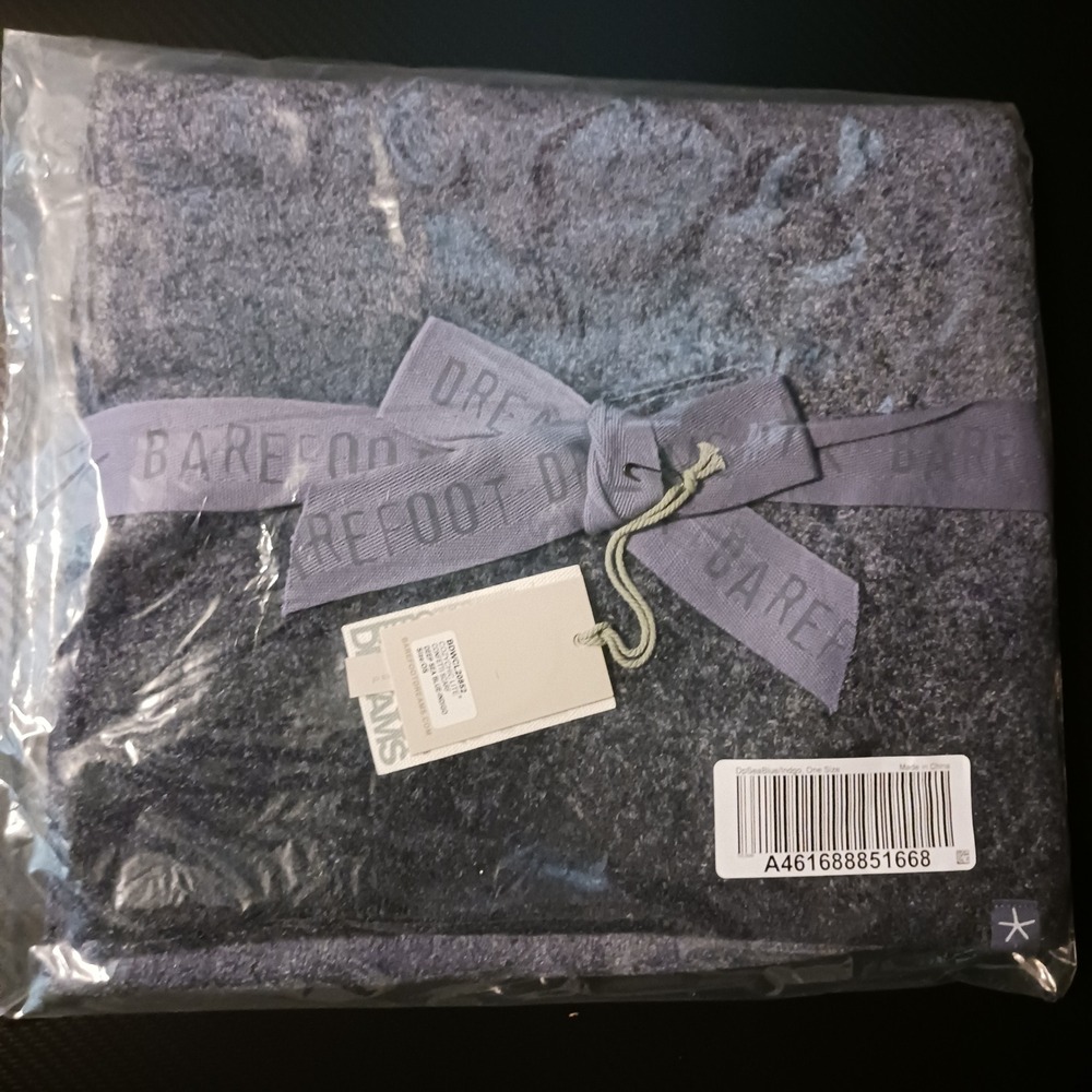 NWT Barefoot Dreams CozyChic Lite Confetti Scarf Deep Sea Blue Indigo One Size - Picture 2 of 8